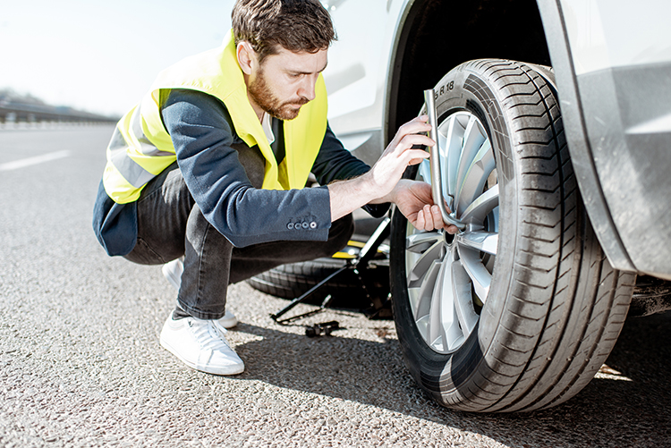 5 things you should know how to do on your car