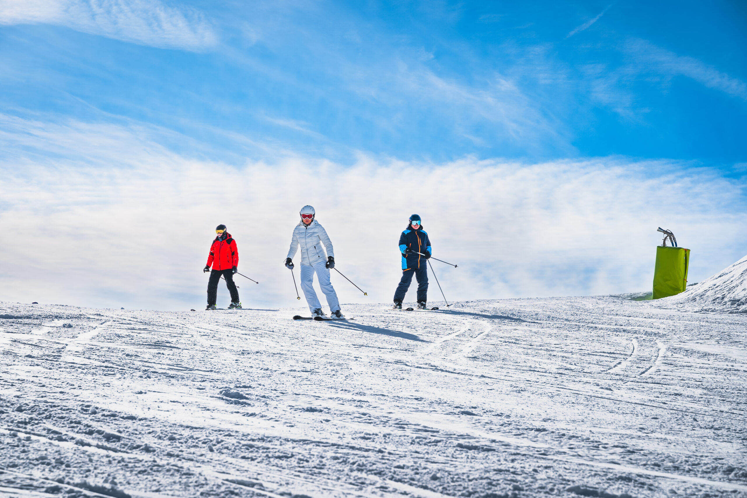 People skiing